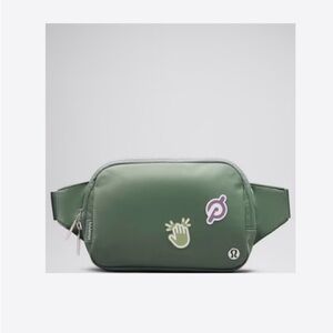 Lululemon Peloton Green Everywhere Belt Bag with Pins; 2L